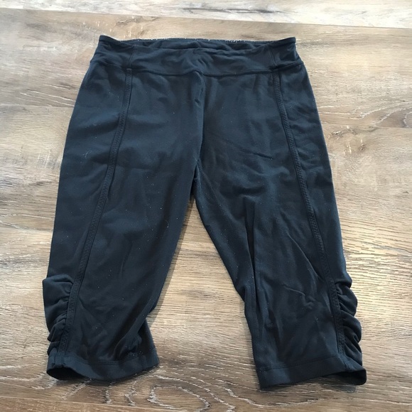🇨🇦40% Off Sale🇨🇦 Lululemon Crops Black - Picture 9 of 10